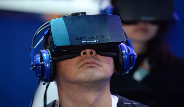 Menristek Desak Virtual Reality Dikembangkan Hadapi Era 4.0